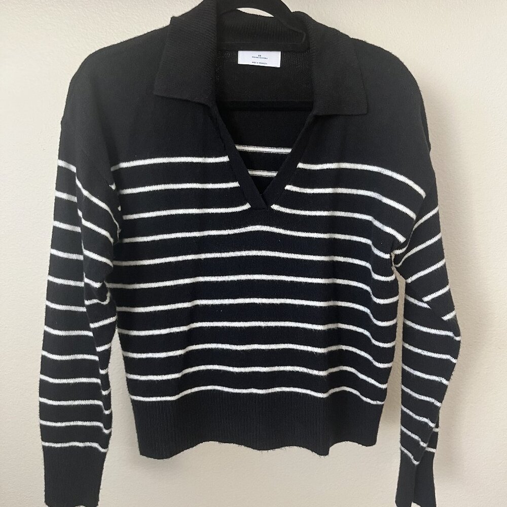 Old Navy Sweater